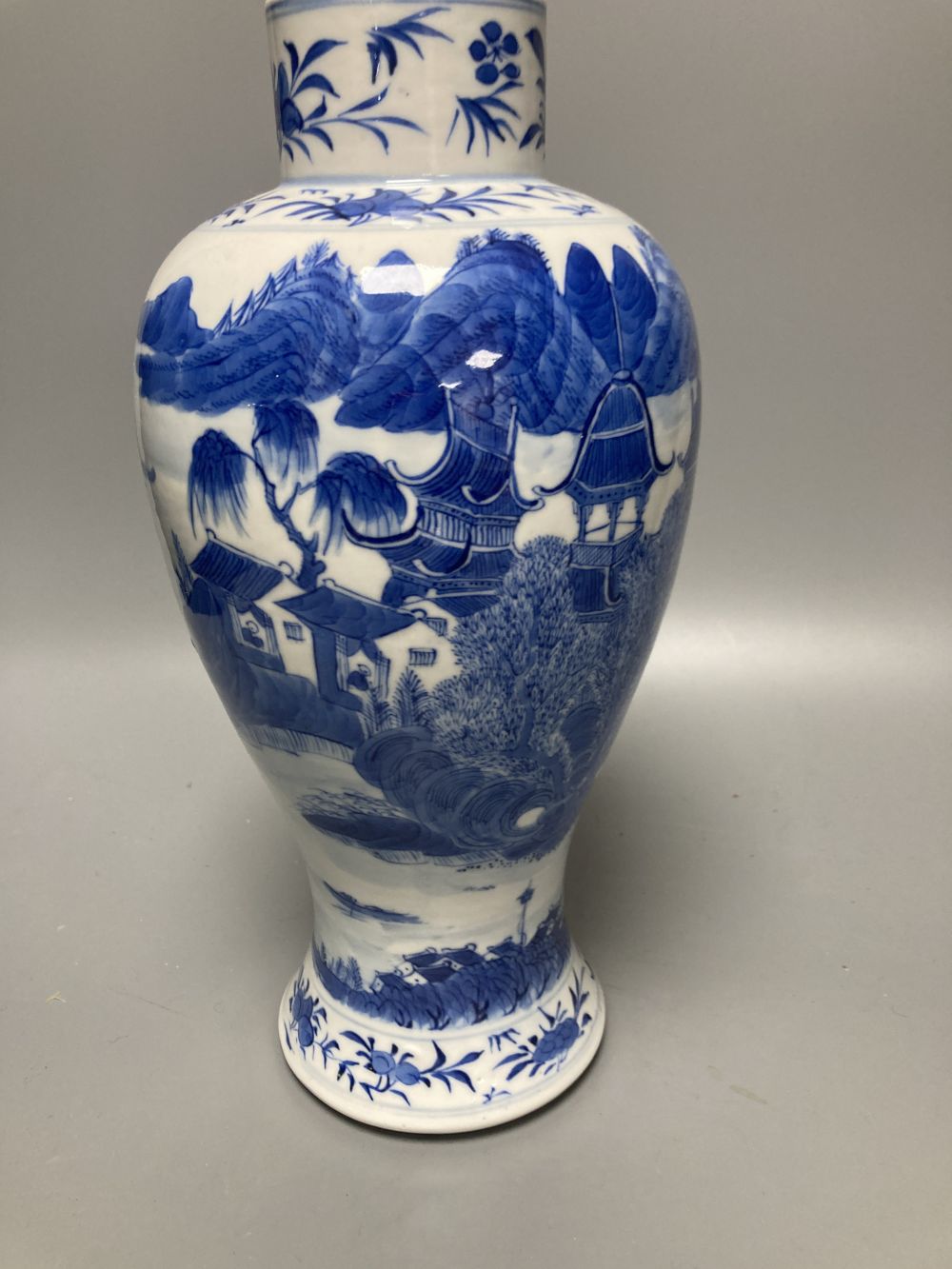 A Chinese Mandarin vases, Qianlong period and a late 19th century Chinese blue and white vase, tallest 29.5cm